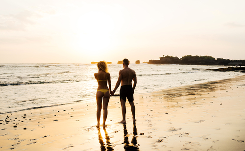 5 Common Characteristics of People in Relationships